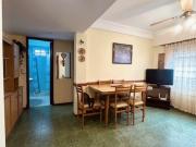 VENTA DEPTO. 2 AMB. C/ COCHERA FIJA. FRENTE AL MAR....