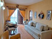 VENTA DEPTO 2 AMB CON COCHERA A LA CALLE CON VISTA AL MAR