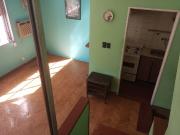 Venta depto 2 amb con patio, a reciclar, en Retiro