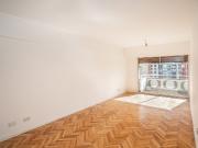 VENTA DEPTO 4 AMB CABALLITO DEP DE SERV Y COCHERA