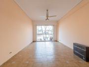 Venta depto 4 amb con cochera en Flores