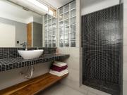 VENTA DEPTO 4 AMB Y DEPENDENCIA CABALLITO COCHERA