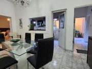 Venta Depto PB Céntrico 2 Dorm. Cocheras y Patio