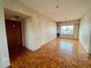 VENTA DEPTO PISO ALTO CON COCHERA BELGRANO
