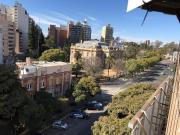 VENTA DEPTO PISO SOBRE AV HIPOLITO YRIGOYEN