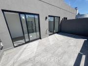 Venta. Dos ambientes con Balcón Terraza muy luminoso....