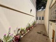 Venta Dos casas con dos cocheras sobre terreno de 208 m2...