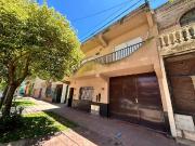 VENTA DOS CASAS MAS GALPÓN EN ALBERDI ZONA NORTE