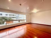 Venta Dpto 3 dorm + 1 cochera, Urb. Tambo de Monterrico,...