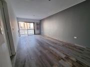 VENTA DPTO AMPLIO 2 DORM + CON BALCÓN + 2 COCHERAS Bº CENTRO