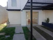 VENTA DUPLEX 2 DORM MANANTIALES CON RENTA