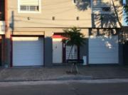 VENTA DUPLEX 3 AMBIENTES CON PATIO Y COCHERA