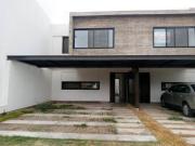 VENTA DUPLEX 3 DORM. MANANTIALES II