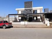 VENTA DUPLEX 3 DORMITORIOS COCHERA DOBLE, DOCTA...