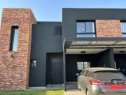 Venta duplex 3 dormitorios en San Ignacio Village. Con...