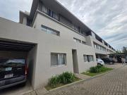 VENTA. DUPLEX CON BALCÓN Y COCHERA. NORDELTA