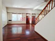 VENTA DUPLEX CON JARDIN COCHERA P. AVELLANEDA