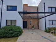 Venta Duplex de 3 dor! San Ignacio V. ENTREGA INMEDIATA!