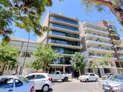 VENTA DUPLEX DE DOS DORMITORIOS CON PATIO Y AMENITIES EN...