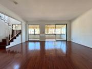VENTA DUPLEX REMODELADO 4D 3B VISTA LA MAR INCREIBLE