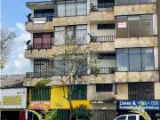Venta edificio cinco pisos en Av. 30 de agosto zona alta...
