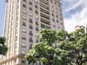 Venta Edificio Grand Bourg. 4 suites, toilette, dep de...