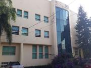 Edificio Corporativo en Esquina, a Pasos de La Minerva