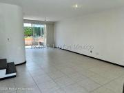 VENTA El Mirador. Casa con cuarto de TV y 2 recámaras