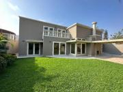 Venta elegante casa en condominio Urb. Rinconada del...