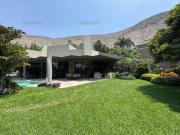 Venta elegante moderna casa Urb. Rinconada Baja, La Molina