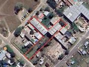 Venta en Block 2 galpones + lote Zona Santa Rita