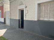 Venta en bloque, 2 duplex + casa al frente