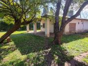 VENTA EN CASA EN MORENO AMPLIO LOTE