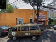 Venta en esquina y zona comercial