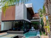 VENTA ESPECTACULAR CASA 3 RECÁMARAS CON JARDÍN, ALBERCA...