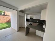 VENTA ESPECTACULAR CASA EN ALFAGUARA