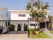 VENTA ESPECTACULAR CASA EN PARAISO COUNTRY CLUB...