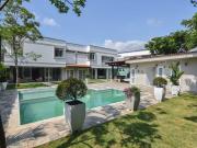 Venta espectacular casa espejo en pance