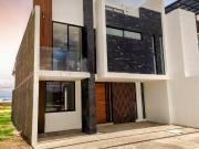 VENTA ESPECTACULAR con ROOF XARAMÁ Residencial, CENTRICO