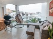 VENTA ESPECTACULAR DPTO. FRENTE AL MAR DE 4 DORMITORIOS...