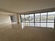 Venta Espectacular Pent House con Terrazas en Lomas Country