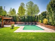 Venta Estupenda Casa 5 Dormitorios Precioso Jardín con...