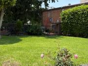 Venta Estupenda Casa / Negocio de producto