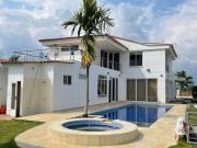 VENTA EXCELENTE CASA CAMPESTRE A PUERTA CERRADA...