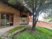 VENTA EXCELENTE CASA EN LA ESTADIA BOSQUE ESMERALDA