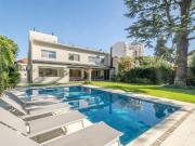 Venta exclusiva – Casa 6 ambientes en el Bajo de Vicente...