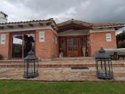 Venta Exclusiva: Casa de Ensueño en Chía, Sector Las Juntas