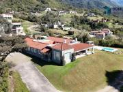 VENTA EXCLUSIVA CASA EN LA HOYADA DE CASTELLANOS CLUB DE...