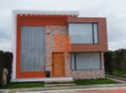Venta Exclusiva casa en venta dentro de la urbanización...