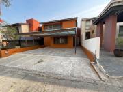 Venta exclusiva residencia dentro del club de golf altozano